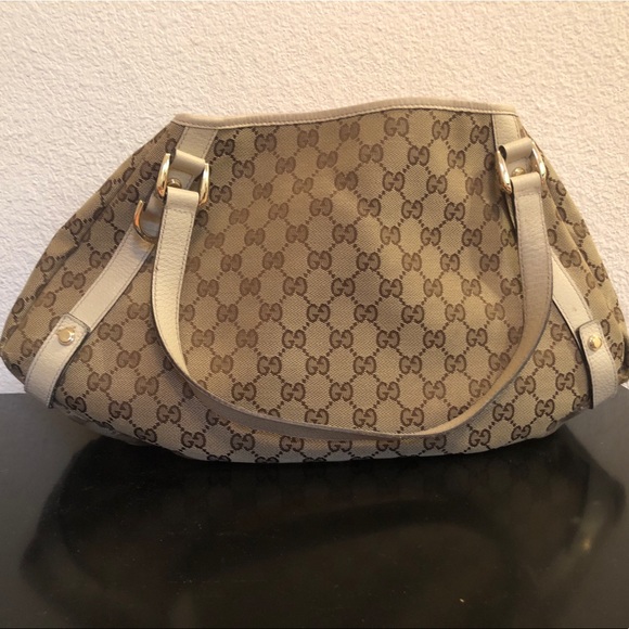 Gucci Handbag - Picture 1 of 3